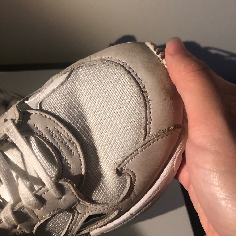 Used Adidas Run Falcon - Picture 3 of 3